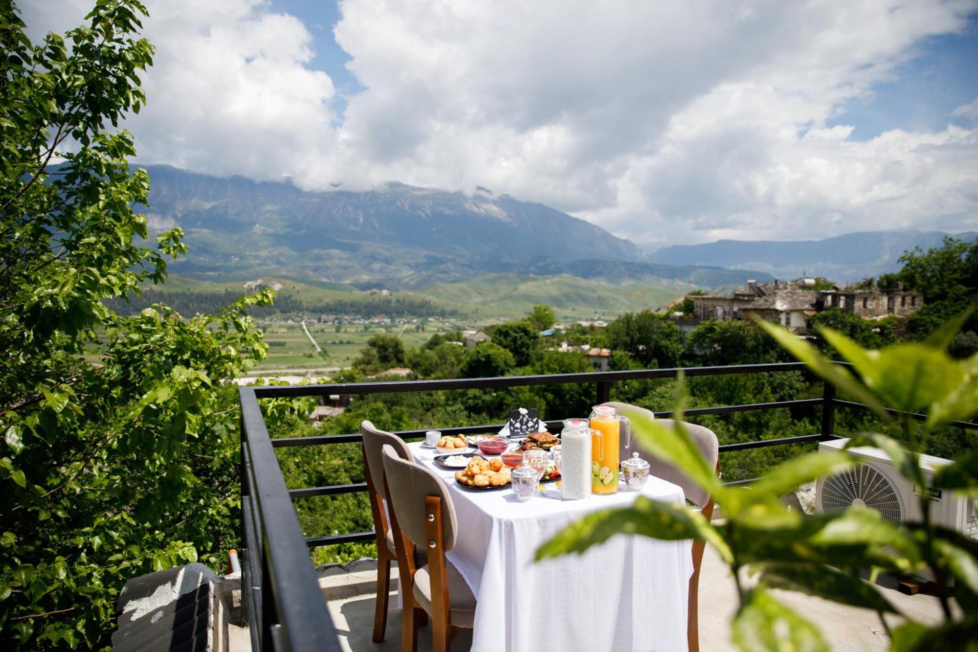 Guva Guest House Gjirokastër Dış mekan fotoğraf